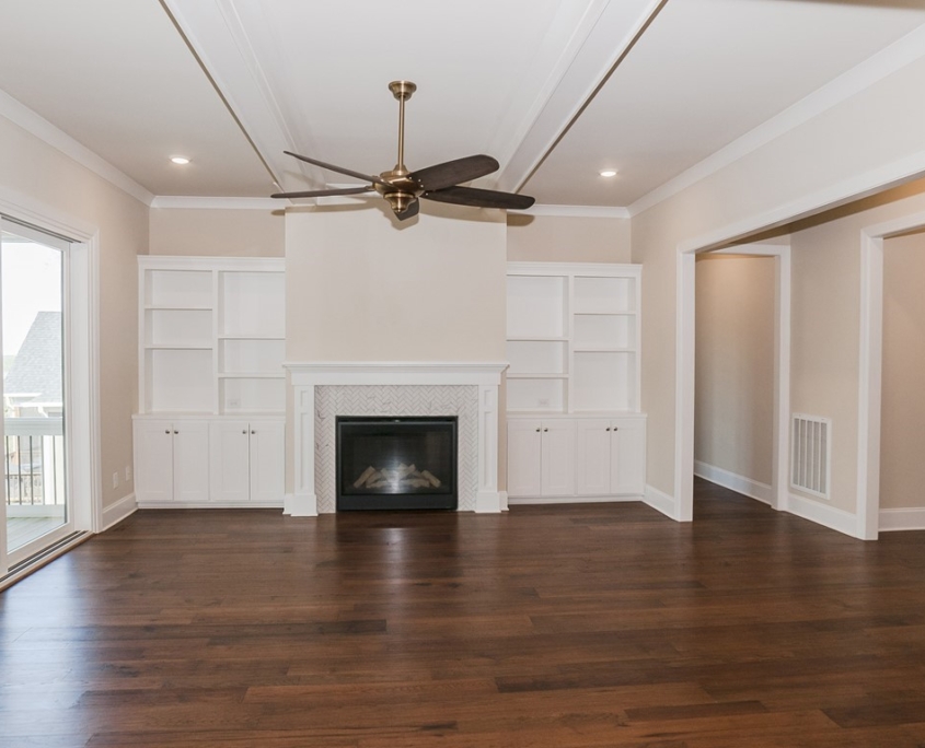 028_Family Room