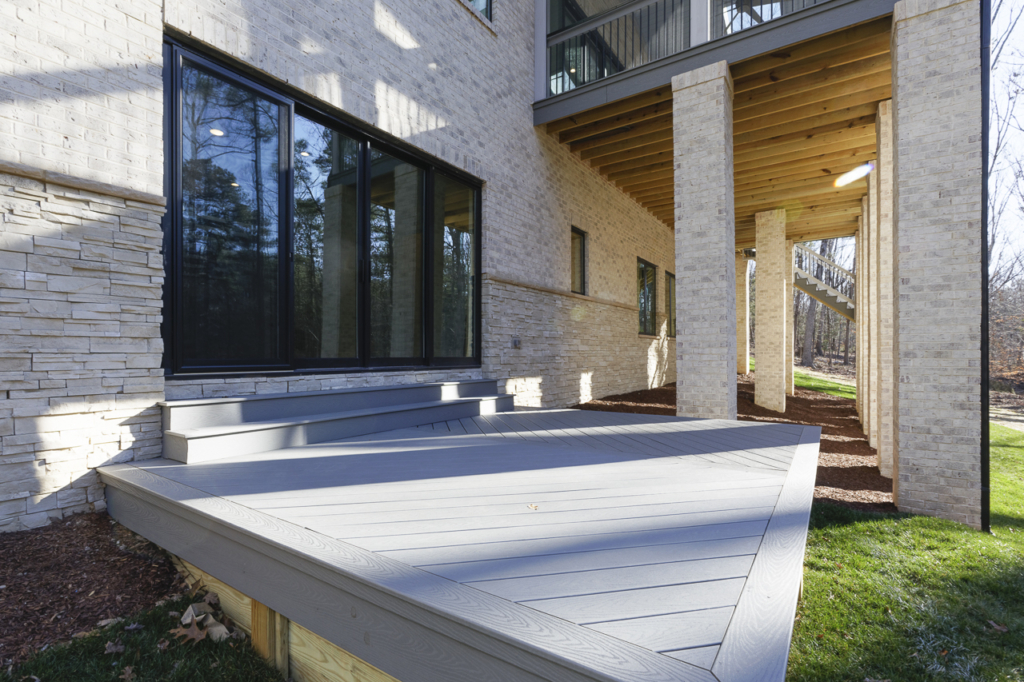 Valley Lane_Outdoor Living