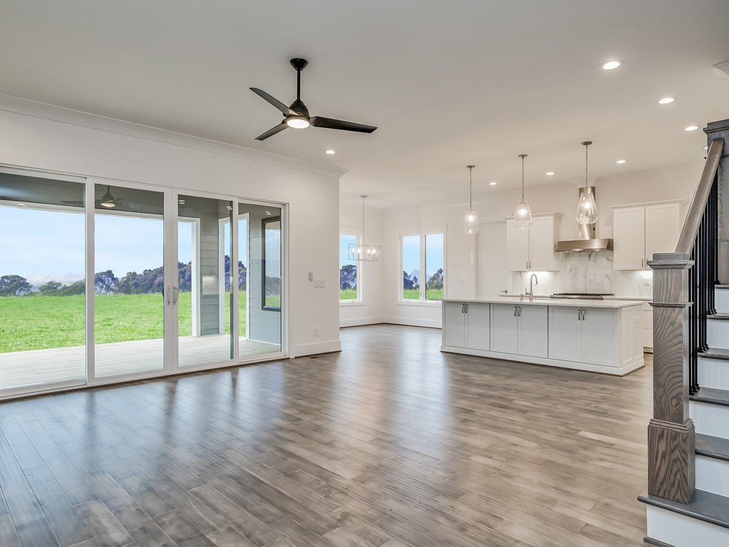 Living & Dining