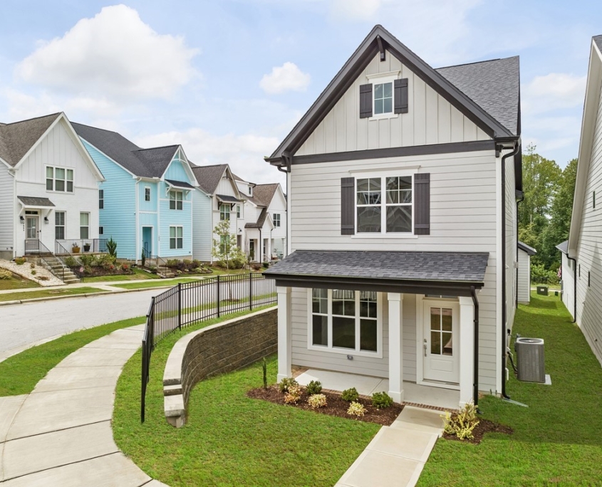 Charleston Traditions | 1,928 sq ft, 3 Bedrooms/2.5 Baths