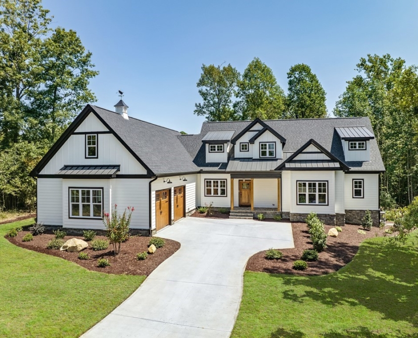 2,958 sq ft, 3 Bedrooms/3.5 Baths Chapel Ridge Custom Home