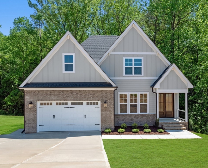 Angier Custom Home | 2,637 sq ft, 4 Bedrooms/2.5 Baths