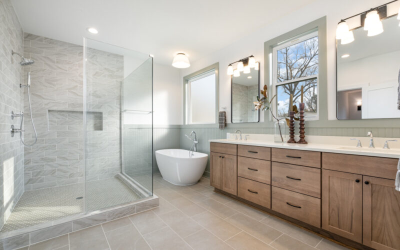 Primary bath